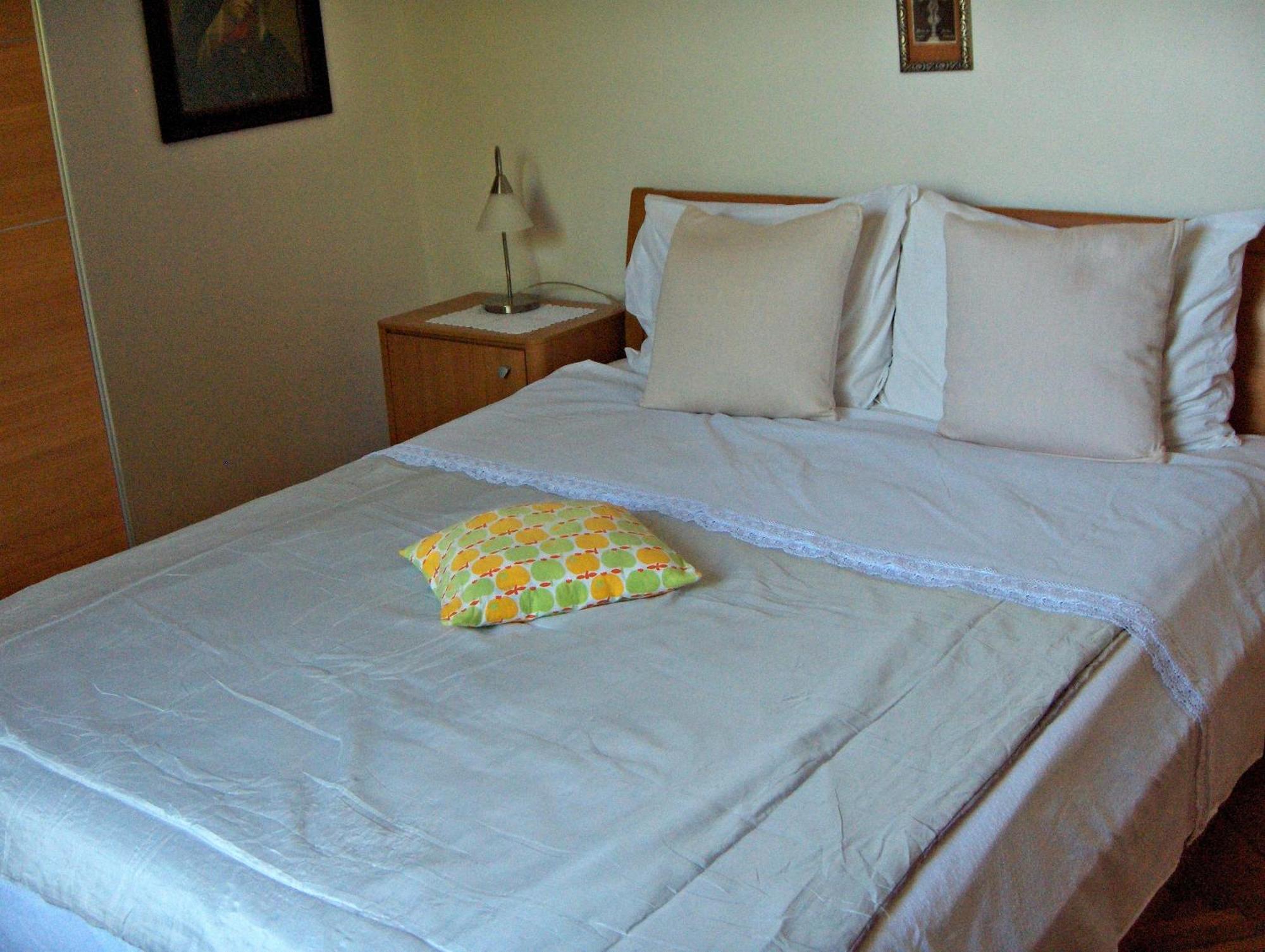 Guest House Roza Vrboska Room photo